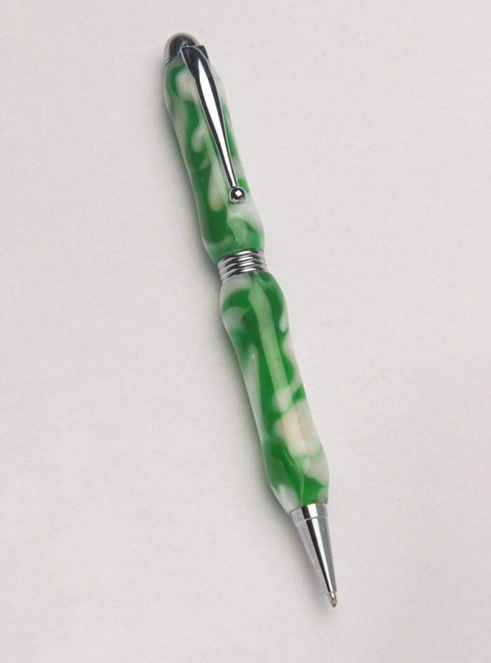Lacquer pen green marble